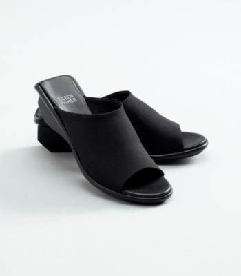 Jut Wedge Sandal