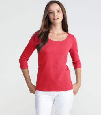Rounded-V Top in Cotton Interlock