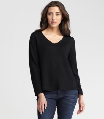 V-Neck Box-Top in Fine Gauge Linen