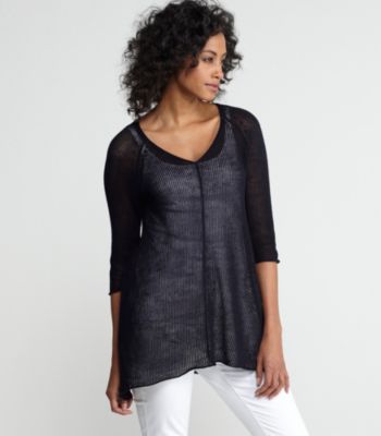 V-Neck 3/4-Sleeve Tunic in Fine Gauge Linen Mesh
