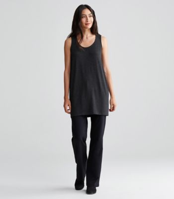 U-Neck Long Wedge Shell in Cozy Viscose Stretch Jersey