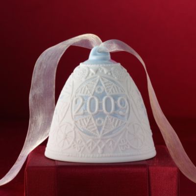 Lladro 2009 Annual Ornament &mdash; Alt Image 1