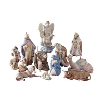 Lladro Nativity "Heavenly Message Angel" &mdash; Alt Image 2