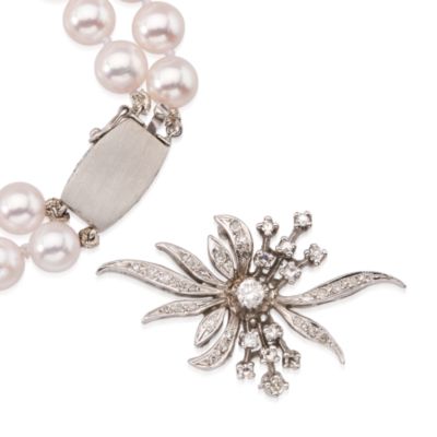 C. 1950 Vintage 7-7.5mm Cultured Pearl Bracelet With Diamond Brooch Clasp In Platinum. 7.5" &mdash; Alt Image 2