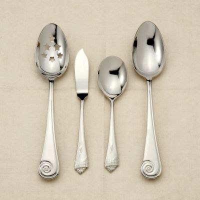 Reed & Barton "Sea Shells" Stainless Flatware Set &mdash; Alt Image 1