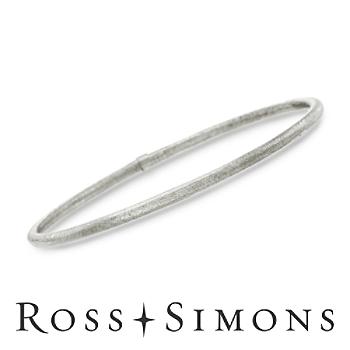 Sterling Silver Bangle Bracelet. 7"