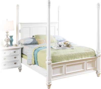Belmar White Poster 3 Pc King Bed