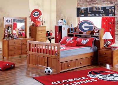 University of Georgia Creekside Full Bookcase Bedroom