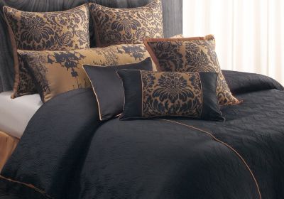 Venice 8 Pc Queen Linens Set