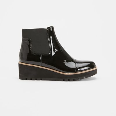 ladies skechers leather boots