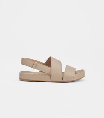 eileen fisher skip sandal